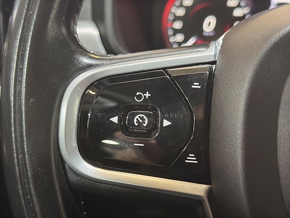 Volvo V90 24 of 28