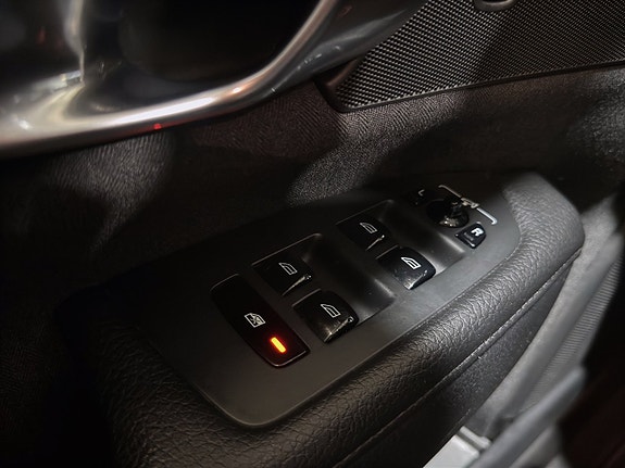 Volvo V90 16 of 28