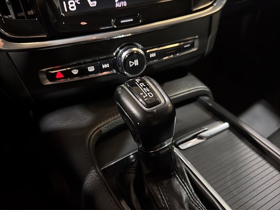 Volvo V90 20 of 28