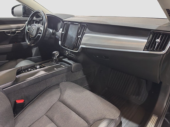Volvo V90 18 of 28