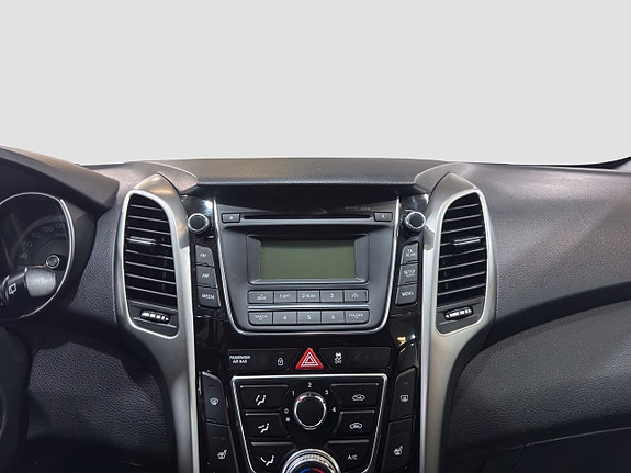 Hyundai i30 15 of 21