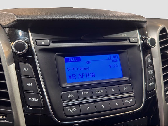 Hyundai i30 16 of 21