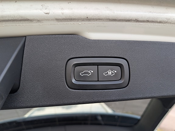 Volvo V60 9 of 9