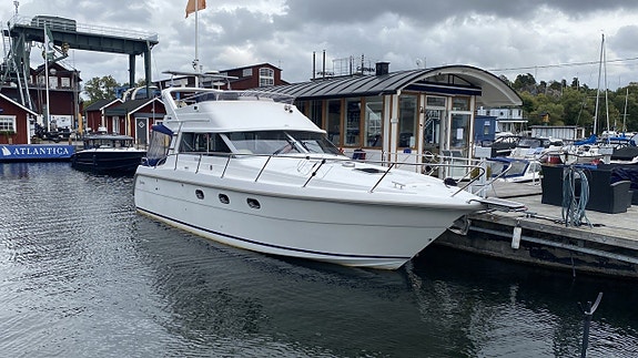 Forbina 11000 -92 Volvo Penta KAD 300 -05 GODKÄND FÖR MÄLARE 3 of 30
