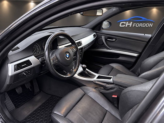BMW 325i 5 of 5
