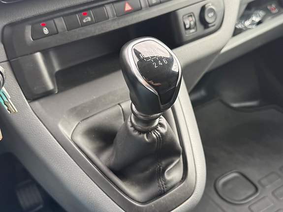 Peugeot Expert 6 of 17