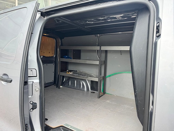 Peugeot Expert 13 of 17