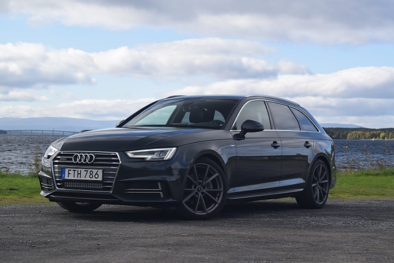 Audi A4 2 of 16