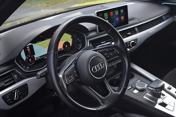 Audi A4 9 of 16