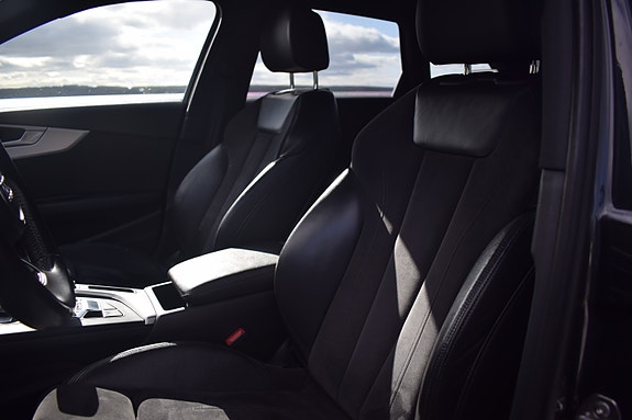 Audi A4 13 of 16