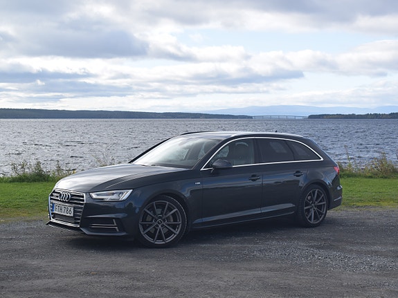 Audi A4 4 of 16