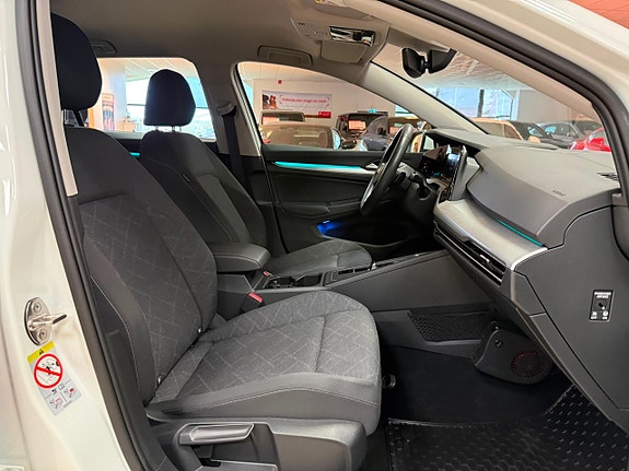 Volkswagen Golf I 18 of 27
