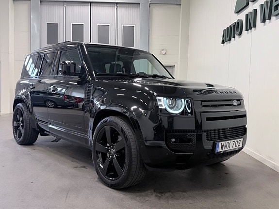 Land Rover Defender 110 19 of 21