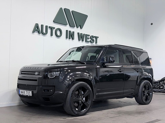 Land Rover Defender 110 2 of 21