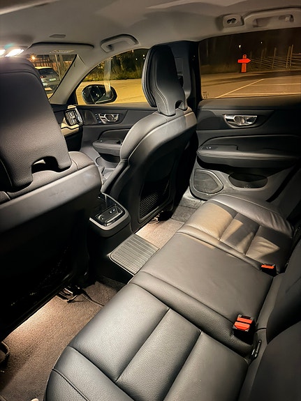 Volvo V60 5 of 8