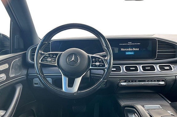 Mercedes-Benz GLE450 13 of 30