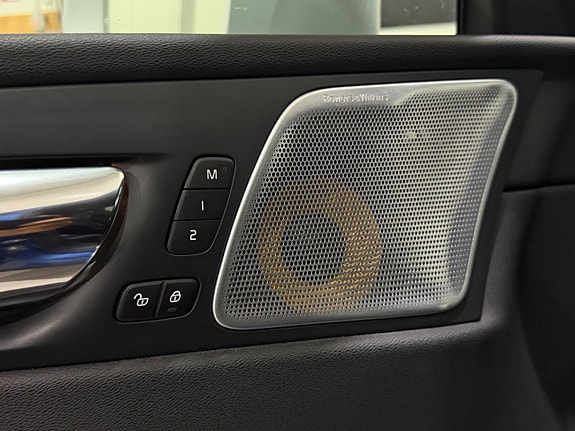 Volvo XC60 20 of 20