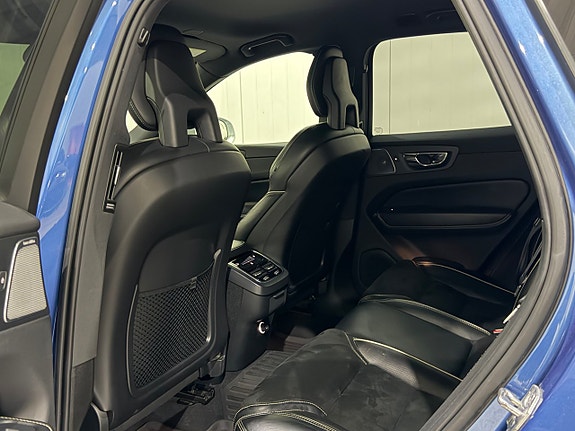 Volvo XC60 9 of 20