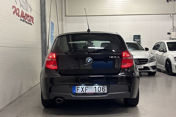 BMW 120d 8 of 16