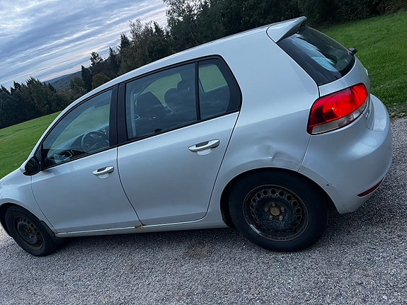 Volkswagen Golf VI 5 of 7