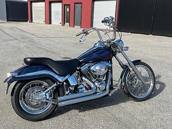Harley-Davidson Deuce 1450 3 of 5