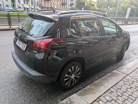 Peugeot 2008 8 of 11