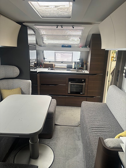 Adria Alpina 663 HT 3 of 16
