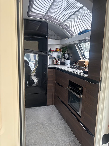 Adria Alpina 663 HT 7 of 16