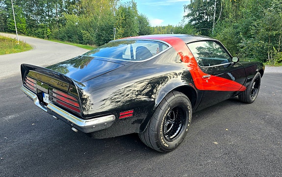 Pontiac Firebird 5 of 22