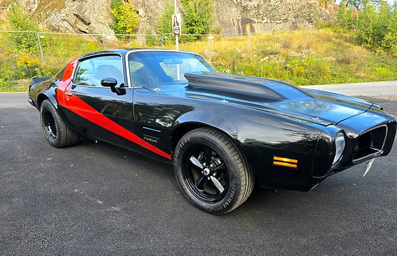 Pontiac Firebird 7 of 22