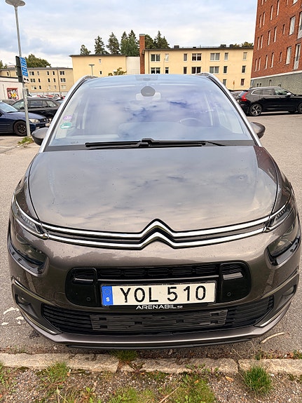 Citroen Grand C4 Picasso 2 of 13