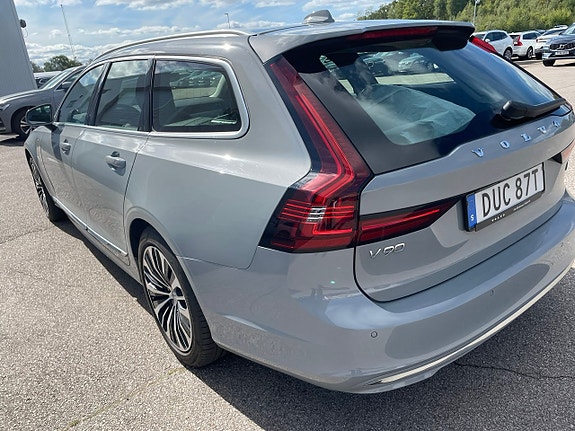 Volvo V90 4 of 5