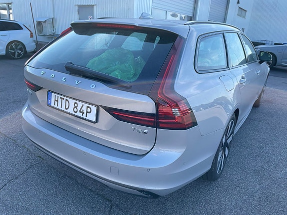 Volvo V90 3 of 5