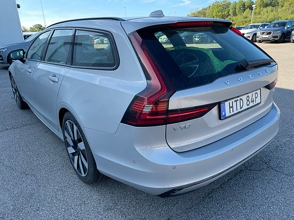 Volvo V90 4 of 5