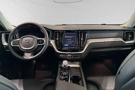 Volvo XC60 9 of 30