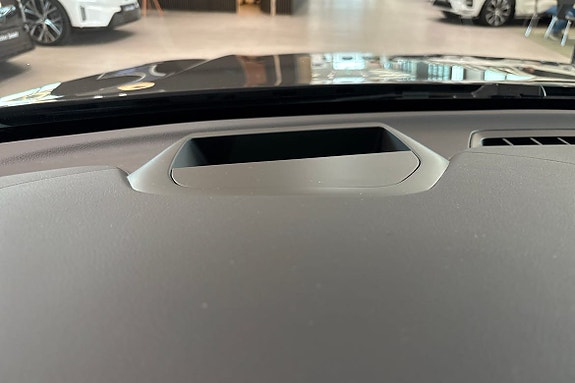 Volvo XC60 24 of 30