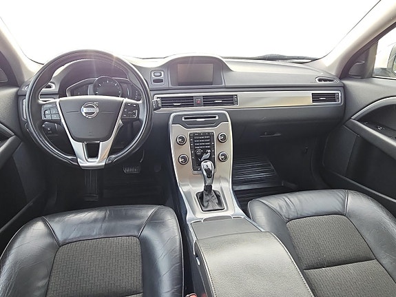 Volvo V70 5 of 8