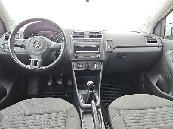 Volkswagen Polo 5 of 8
