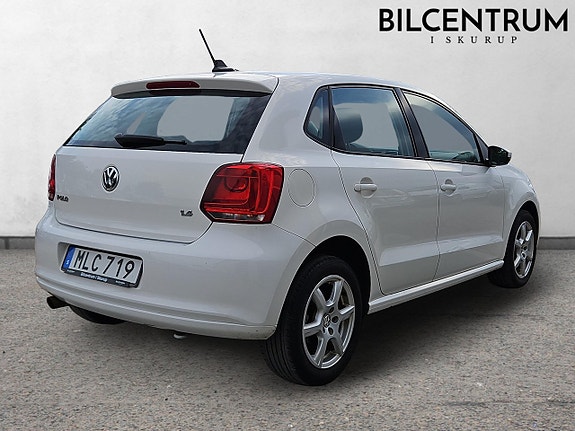 Volkswagen Polo 3 of 8