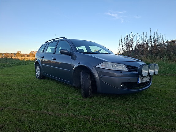 Renault Megane II 7 of 10