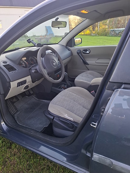 Renault Megane II 6 of 10