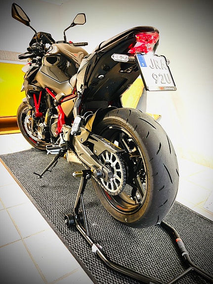 Kawasaki Z650 7 of 7