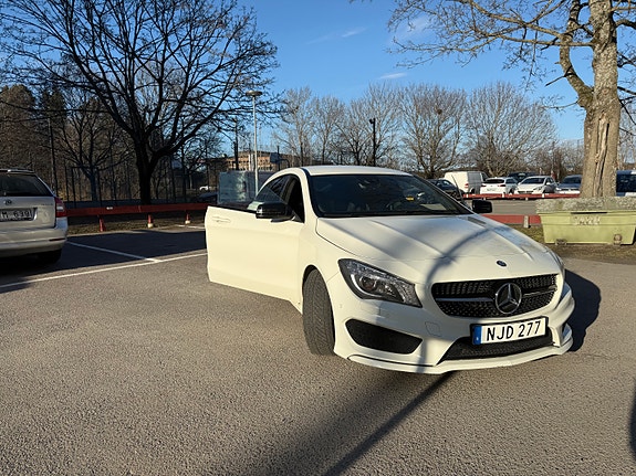 Mercedes-Benz CLA200 16 of 17