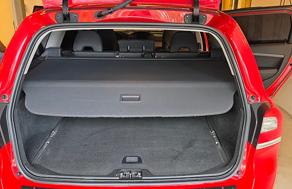 Volvo V70 8 of 12