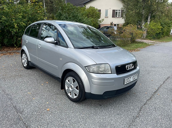 Audi A2 2 of 8
