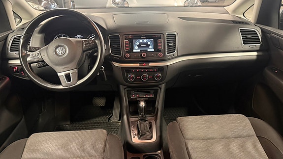 Volkswagen Sharan 7 of 9