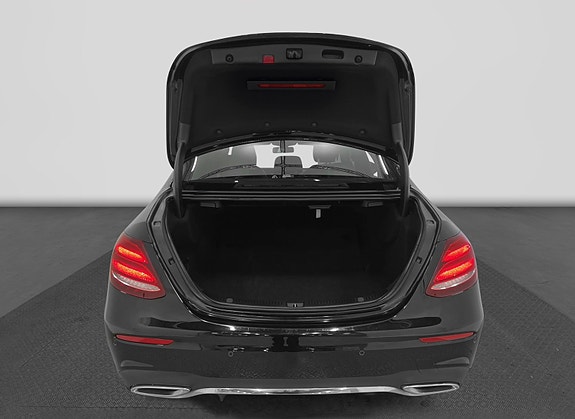 Mercedes-Benz E200 d 7 of 20
