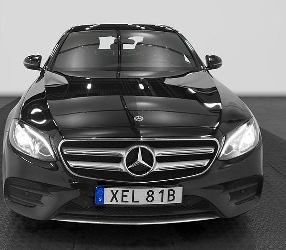 Mercedes-Benz E200 d 3 of 20