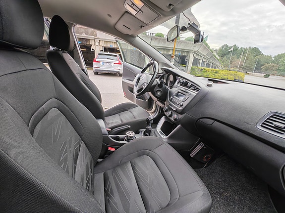 Kia Ceed 20 of 24