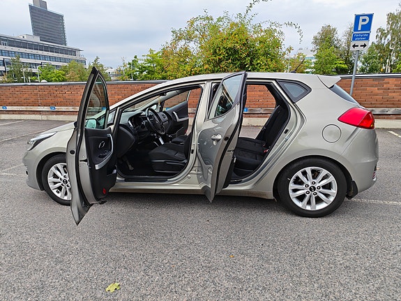 Kia Ceed 6 of 24